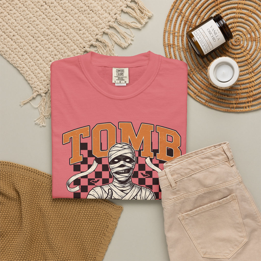 Wrapped Mummy T-Shirt Halloween Fright Gift Women Old School T-Shirt Mummy T-Shirt Horror Fan Scary T-Shirt Scare Graphic