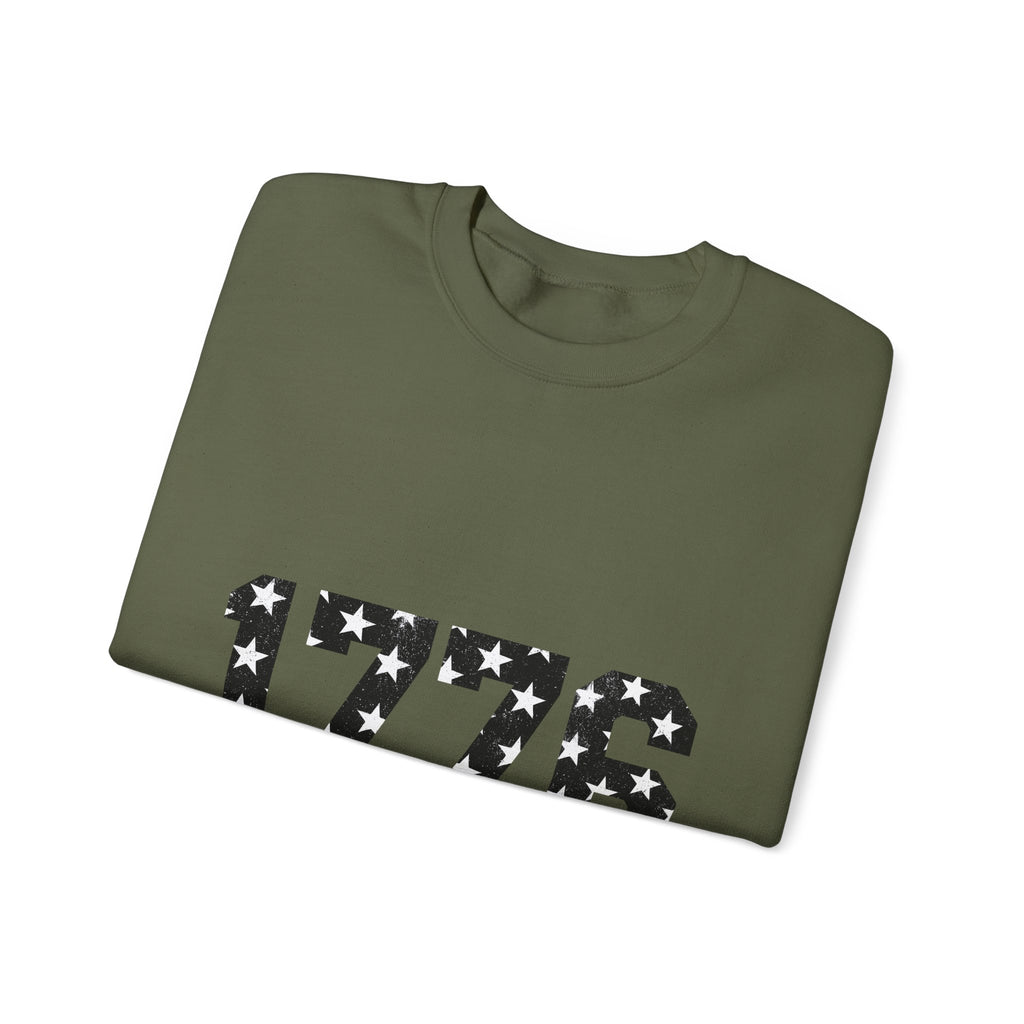 Star Pattern Digits 4Th Of July America Gift Grunge Number 4Th Of July Fan Sweatshirt