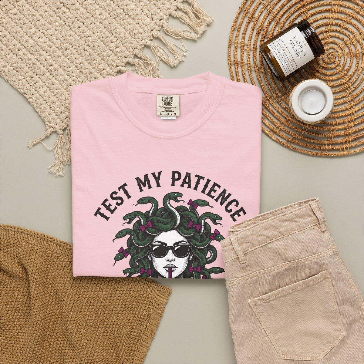 Medusa Glasses T-Shirt Moms Funny Gift Women Pop Art T-Shirt Gorgon T-Shirt Motherhood Fan Retro T-Shirt Humor Graphic Classic Lotus Bloom T-Shirt