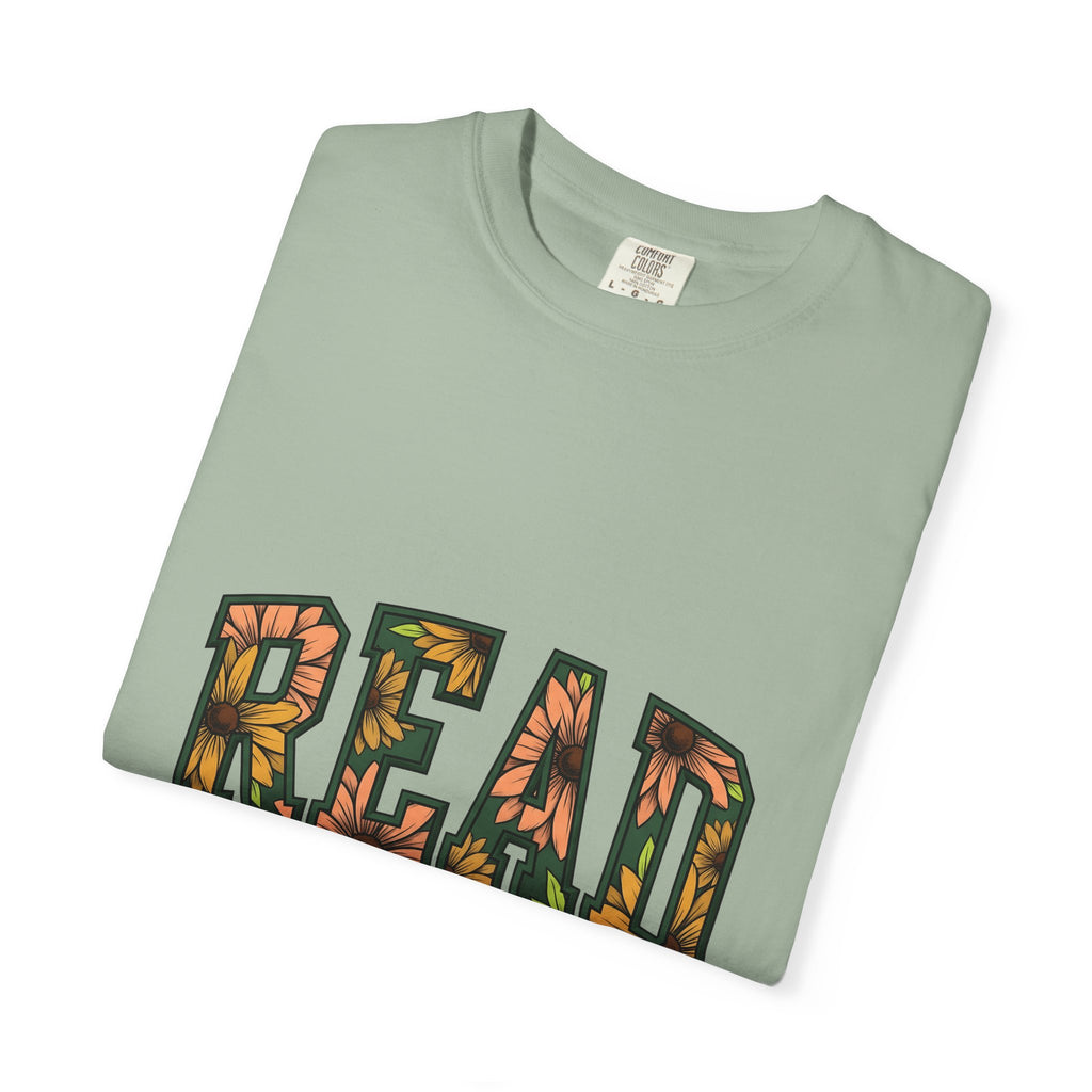 Flower Script T-Shirt Teacher Texts Gift Women Thick T-Shirt Typography T-Shirt Educator Enthusiast Calligraphy T-Shirt Message Graphic Old School