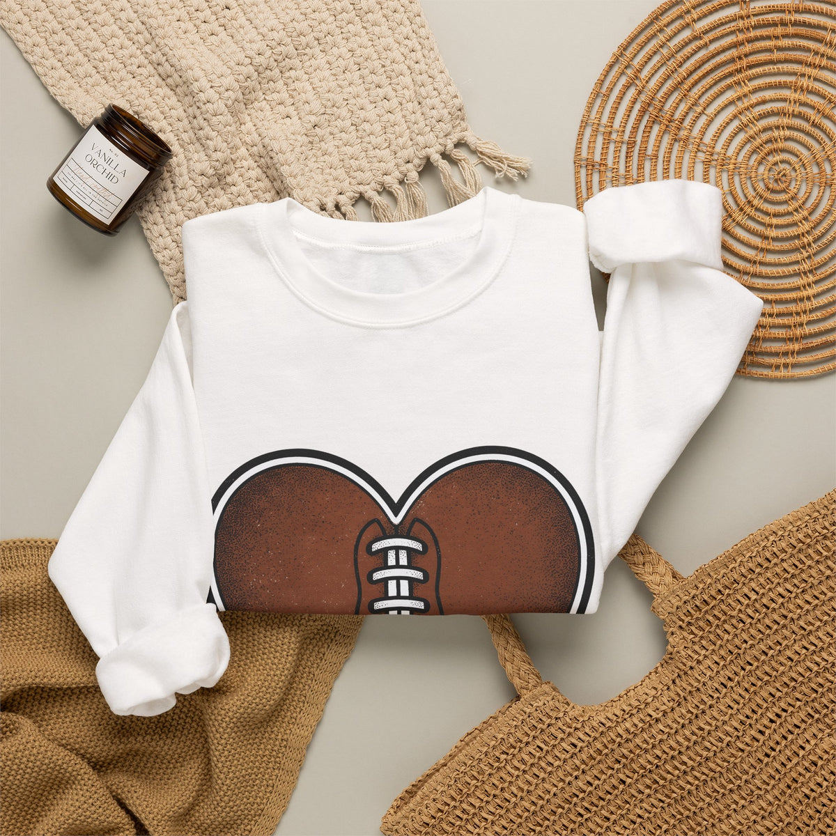 Football Love Sweatshirt Moms Fitness Gift Women Line Art Sweatshirt Soccer Sweatshirt Mom Enthusiast Football Sweatshirt Fitness Graphic Cartoon Seam Sweatshirt