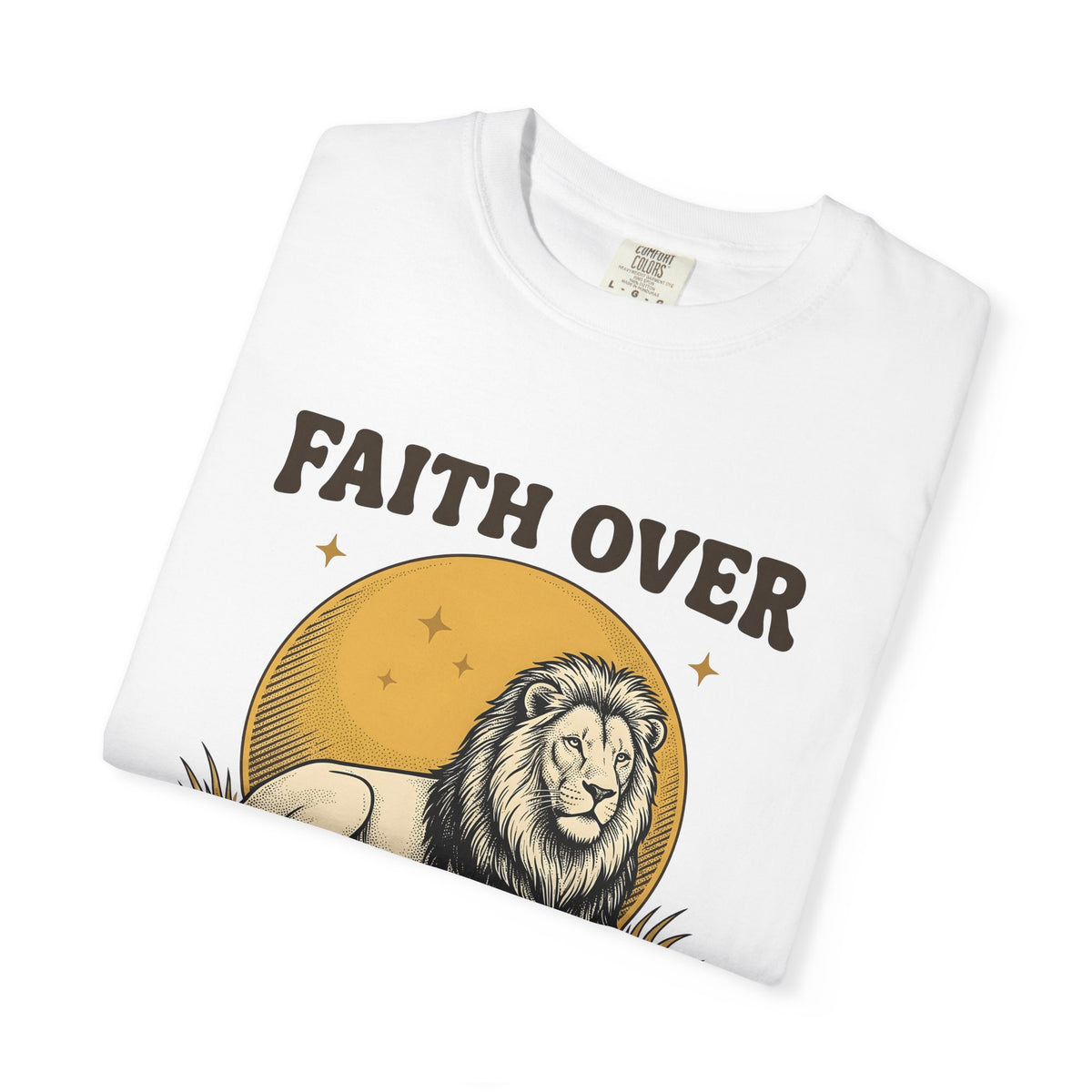 Lion Art T-Shirt Animal Uplift Gift Women Heritage T-Shirt Lion T-Shirt Wildlife Fan Vintage T-Shirt Inspirational Graphic Retro-Inspired Sunlight