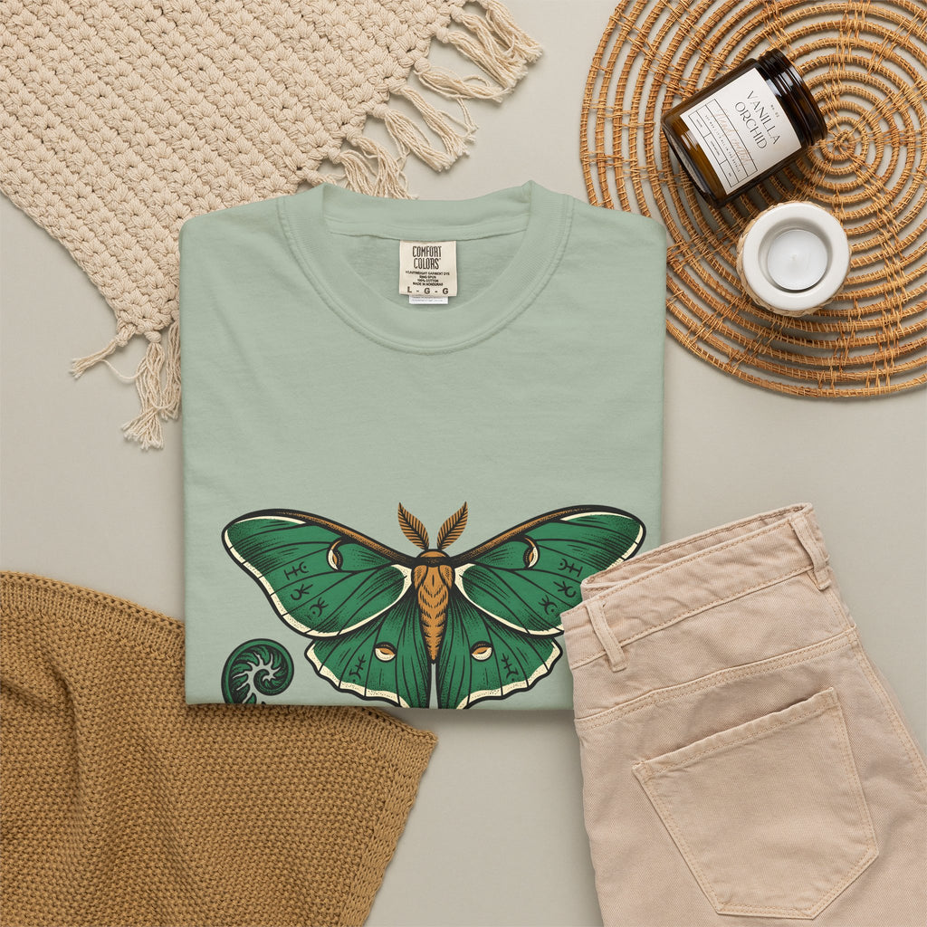 Luna Bug T-Shirt Boho Chic Environment Gift Women Antique T-Shirt Firefly T-Shirt Bohemian Fan Vintage T-Shirt Eco Graphic Line Art Greenery T-Shirt