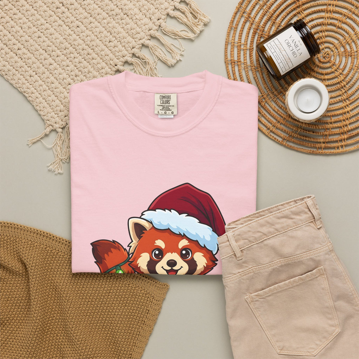 Red Panda Animals Festive Gift Chibi Panda Wildlife Fan Cartoon Holiday Animated Xmas Lights T-Shirt