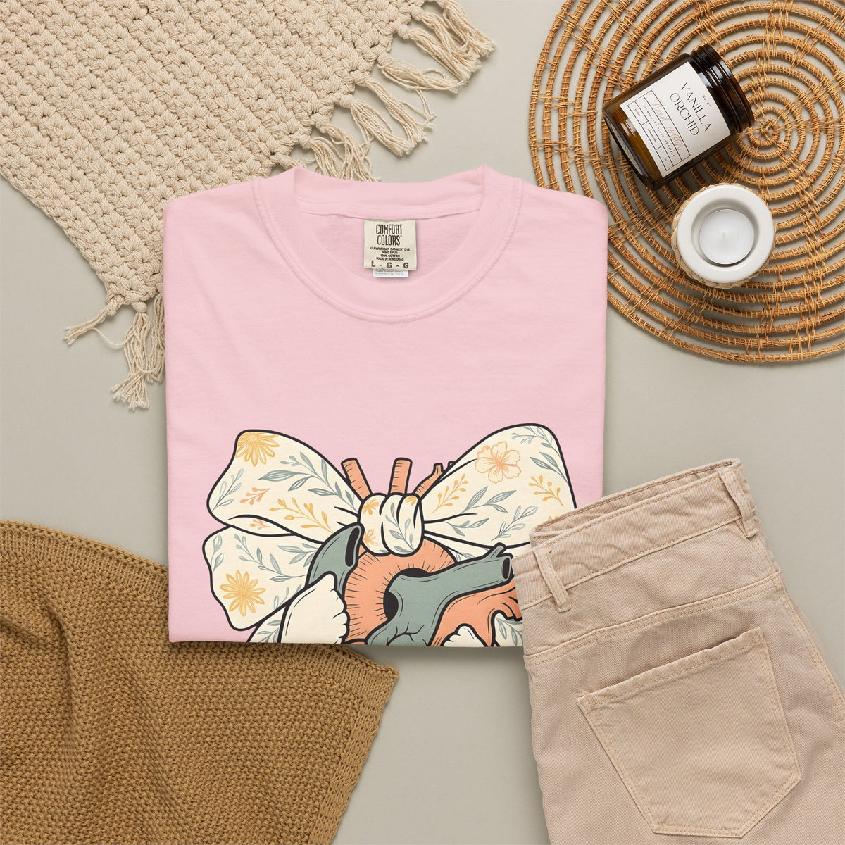 Realistic Heart T-Shirt Nurses Medicine Gift Women Flower T-Shirt Heart T-Shirt Nurse Enthusiast Floral T-Shirt Medical Graphic Classic Knot T-Shirt
