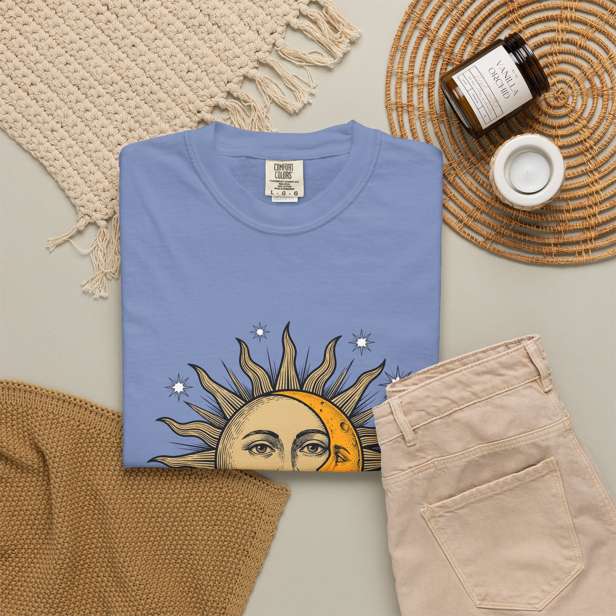 Sun Moon Faces T-Shirt Celestial Zodiac Gift Women Hippie T-Shirt Moonface T-Shirt Galaxy Fan Cosmic T-Shirt Astrology Graphic Retro Stars T-Shirt