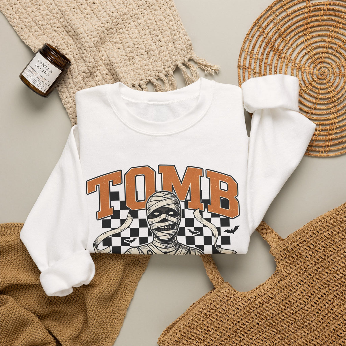 Wrapped Mummy Sweatshirt Halloween Fright Gift Women Old School Sweatshirt Mummy Sweatshirt Horror Fan Scary Sweatshirt Scare Graphic