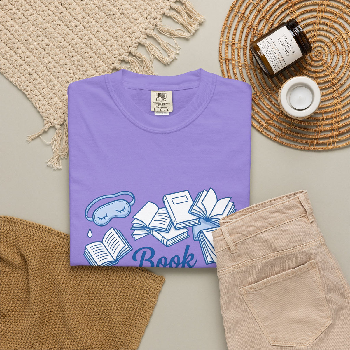 Book Stack T-Shirt Book Reading Gift Women Doodle T-Shirt Book Pile T-Shirt Bibliophile Fan Illustrated Graphic Bookworm Design Whimsical Sleep