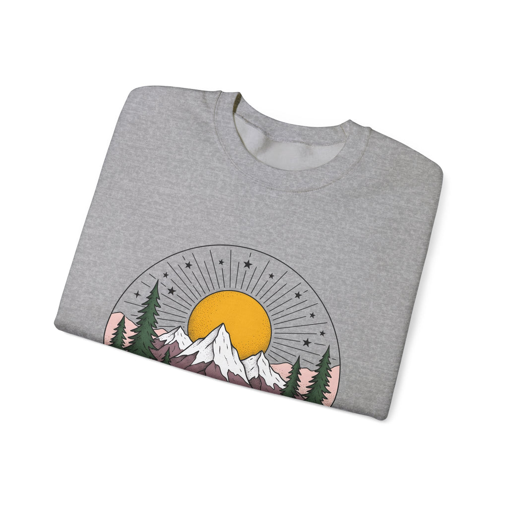 Mountain Scenery Sweatshirt Nature Camping Gift Women Rustic Sweatshirt Landscape Sweatshirt Outdoors Enthusiast Distressed Sweatshirt Outdoor Graphic Vintage