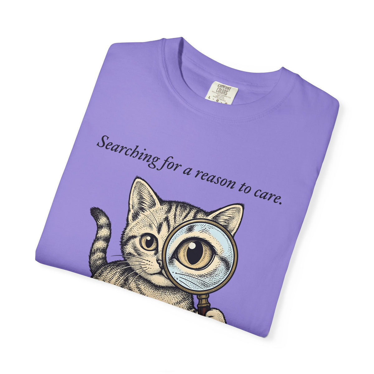 Tabby Cat T-Shirt Cat Humor Gift Women Vintage T-Shirt Kitty T-Shirt Cat Fan Retro T-Shirt Funny Graphic Hand Drawn Magnifying Glass T-Shirt