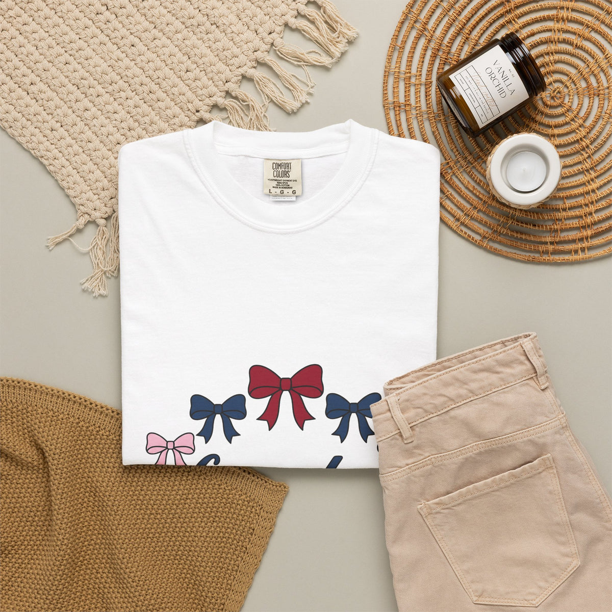 Patriotic Bows T-Shirt America Holiday Gift Women Minimalist T-Shirt Ribbons T-Shirt American Fan Simple T-Shirt Celebration Graphic Retro Script