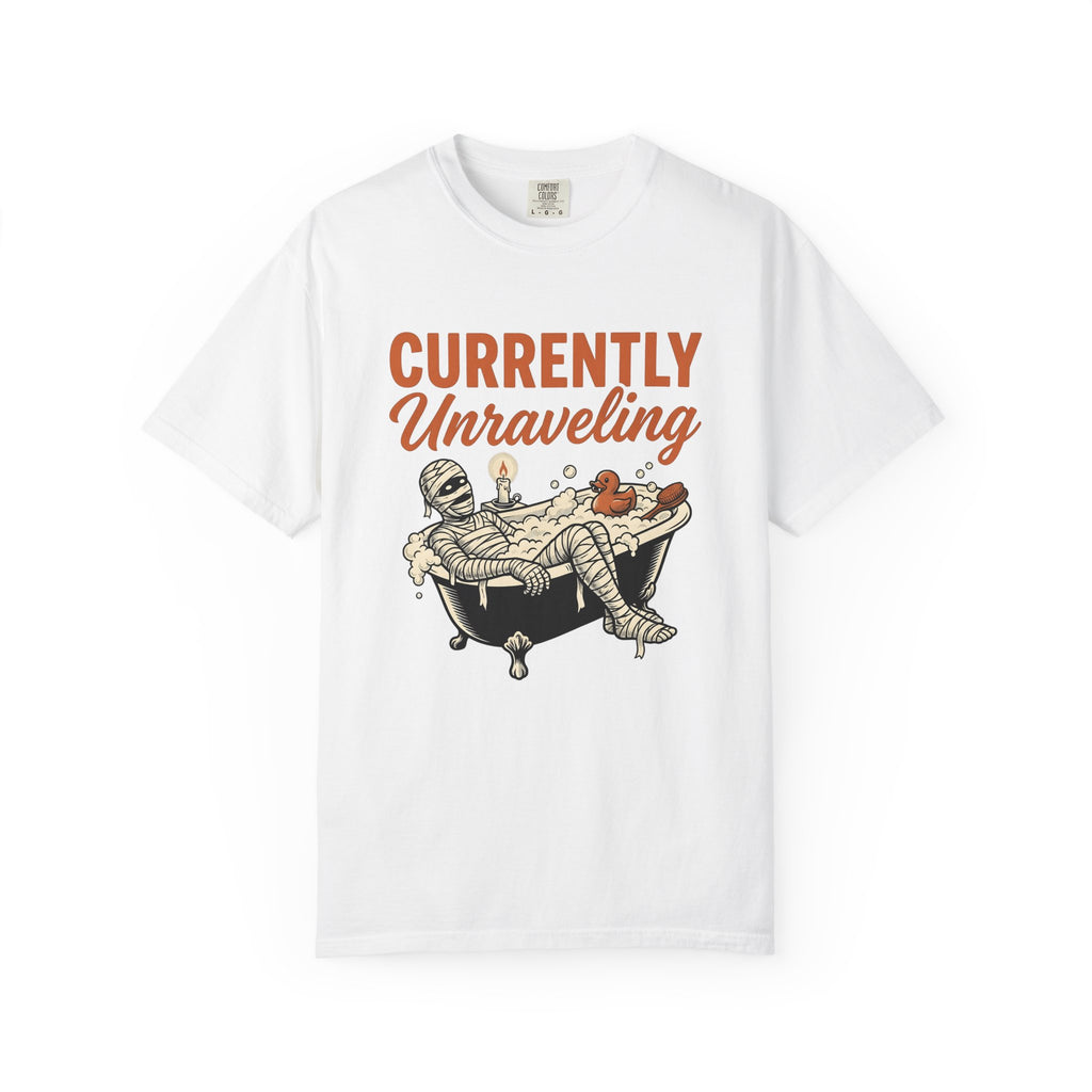 Mummy Bathtub T-Shirt Halloween Humor Gift Women Comic T-Shirt Wrapped Mummy T-Shirt Spooky Fan Cartoon T-Shirt Funny Graphic Vintage Rubber Duck