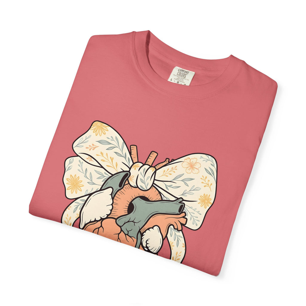 Realistic Heart T-Shirt Nurses Medicine Gift Women Flower T-Shirt Heart T-Shirt Nurse Enthusiast Floral T-Shirt Medical Graphic Classic Knot T-Shirt