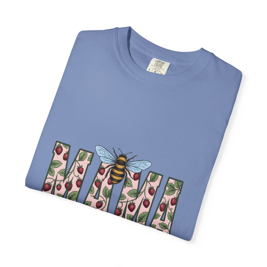 Honeybee Strawberry Art T-Shirt Moms Outdoors Gift Women Floral T-Shirt Bee T-Shirt Mom Fan Botanical T-Shirt Adventure Graphic Retro Foliage