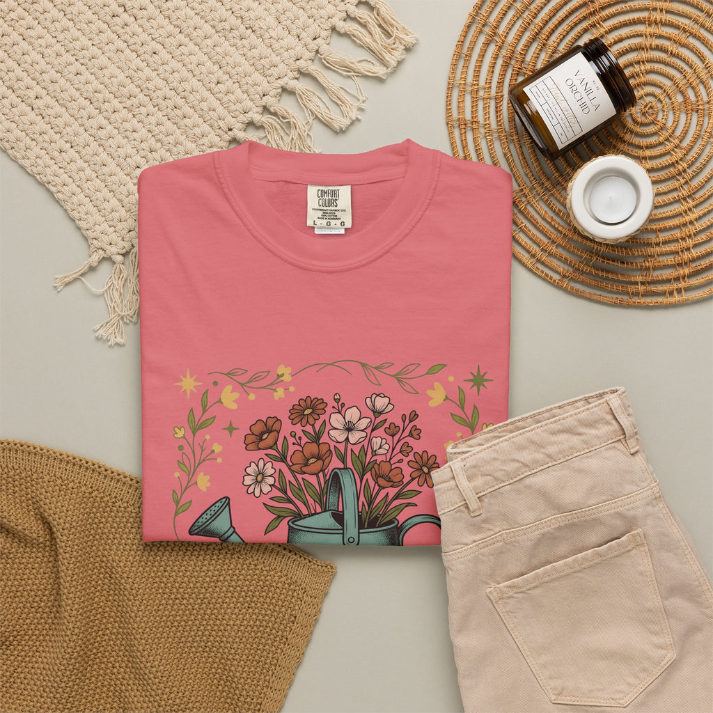 Watering Can Bouquet T-Shirt Teacher Horticulture Gift Women Line Art T-Shirt Flower Arrangement T-Shirt Educator Enthusiast Illustration Design