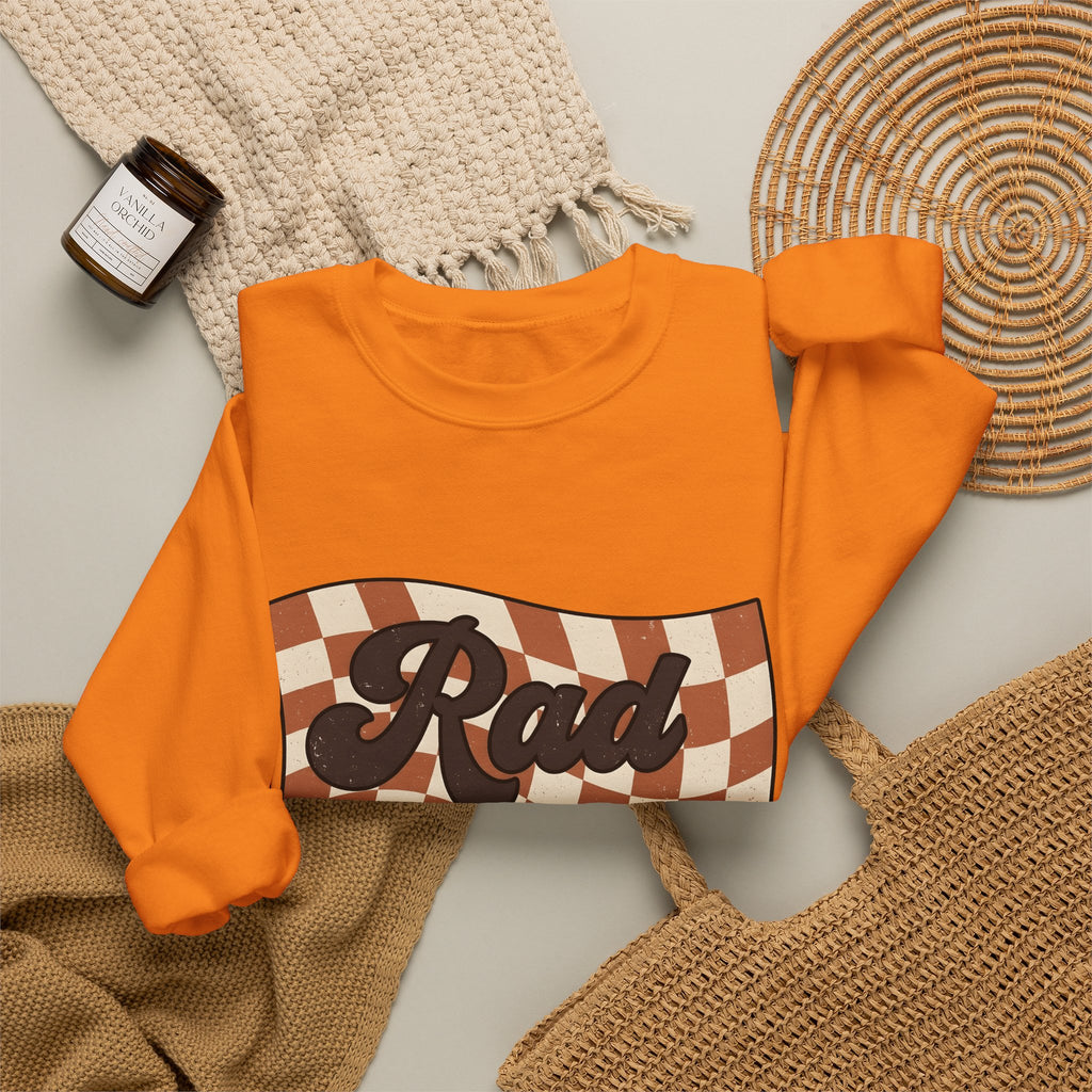 Checkered Flag Sweatshirt Moms Family Gift Women Retro Sweatshirt Racing Flag Sweatshirt Motherhood Fan Vintage Sweatshirt Sweatshirt Clan Graphic Vintage Wavy