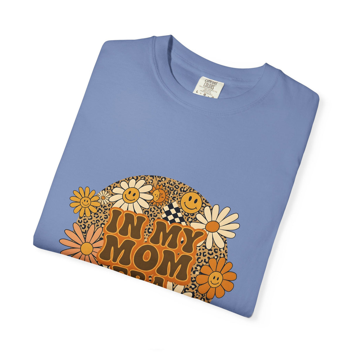 Smiley Flowers T-Shirt Moms Aesthetic Gift Women Boho T-Shirt Happy Face T-Shirt Motherhood Enthusiast Hippie T-Shirt Visual Design Retro Leopard