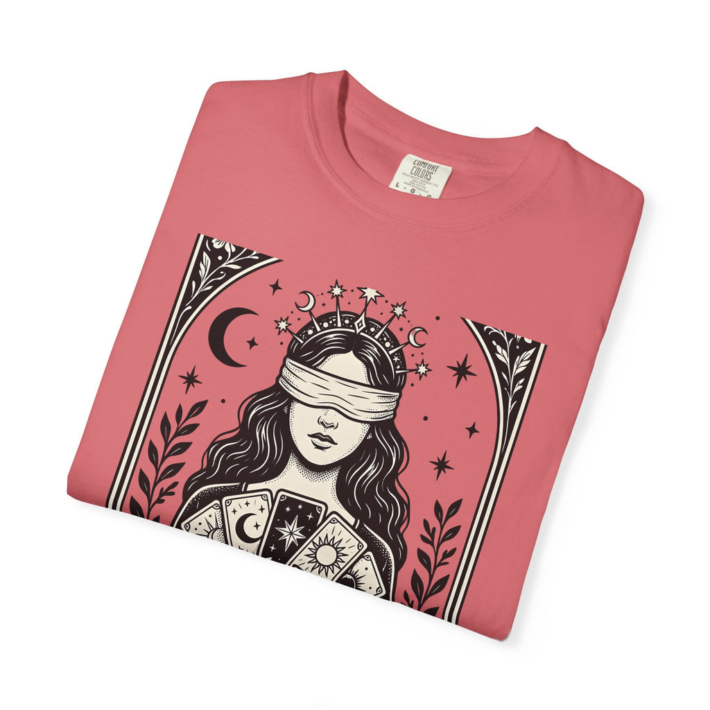 Tarot Card Reader T-Shirt Boho Chic Spiritual Gift Women Mystical T-Shirt Fortune Teller T-Shirt Bohemian Enthusiast Esoteric Graphic Spiritual