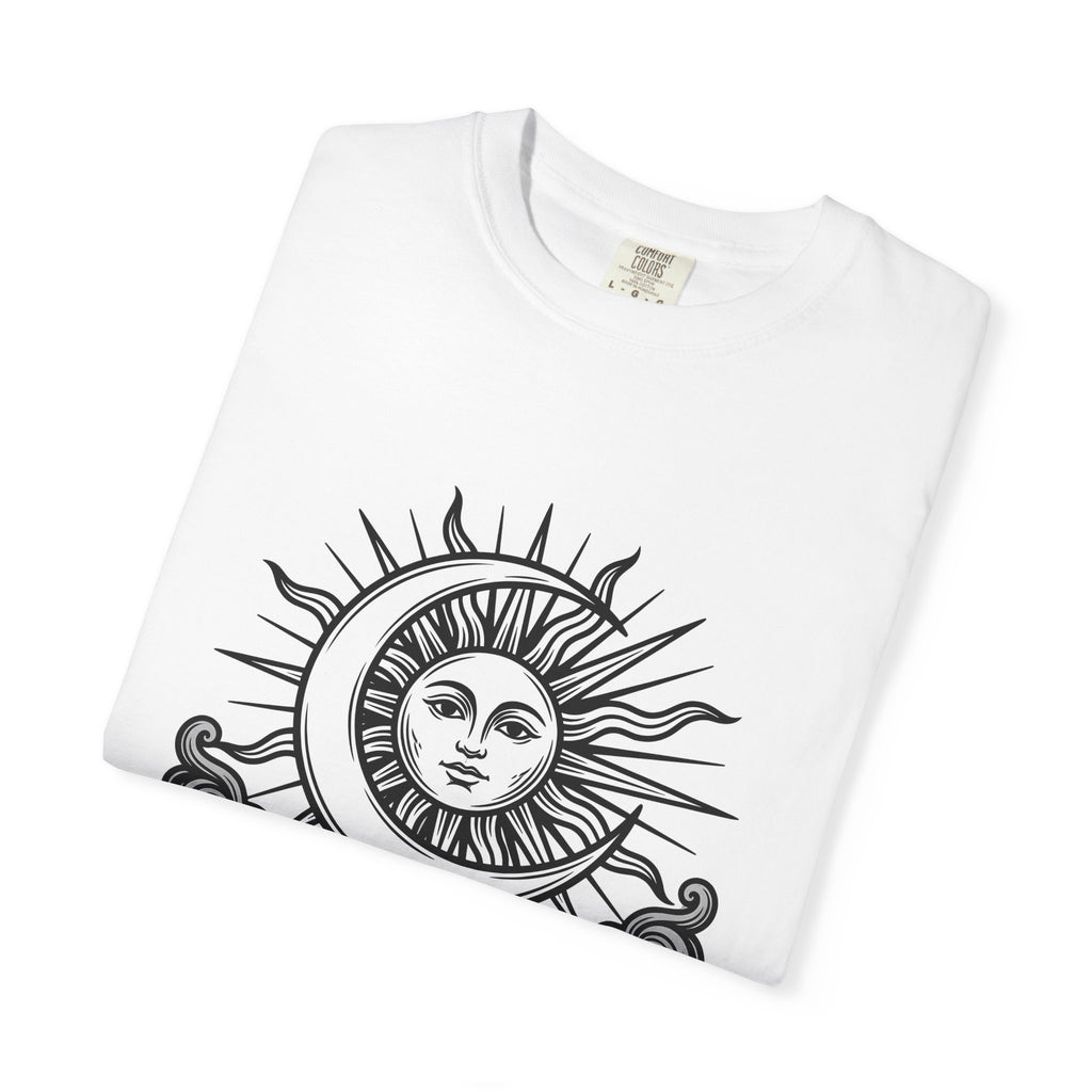 Sun Moon Boho Chic Astrology Gift Sketch Celestial Body Bohemian Enthusiast Drawing Astrology T-Shirt