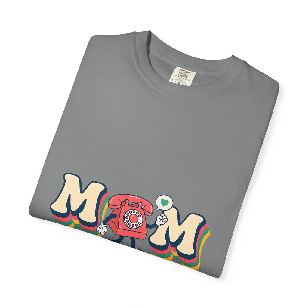 Vintage Phone T-Shirt Moms Relatives Gift Women Comic T-Shirt Old Phone T-Shirt Mother Fan Cartoon T-Shirt Family Graphic Classic Love Symbol