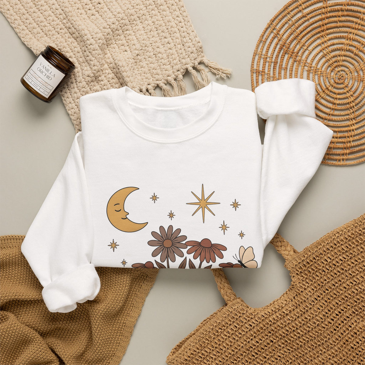 Sleeping Cow Sweatshirt Cowgirl Western Gift Women Boho Sweatshirt Cow Sweatshirt Rancher Fan Hippie Sweatshirt Rodeo Graphic Vintage Wildflowers Sweatshirt