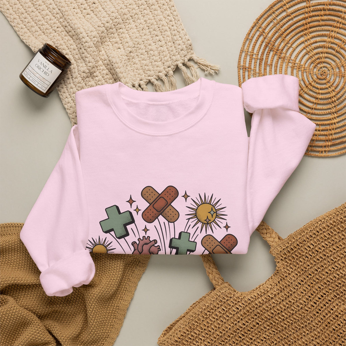 Anatomical Heart Sweatshirt Nurses Thank You Gift Women Classic Sweatshirt Heart Diagram Sweatshirt Nurse Practitioner Enthusiast Vintage Sweatshirt