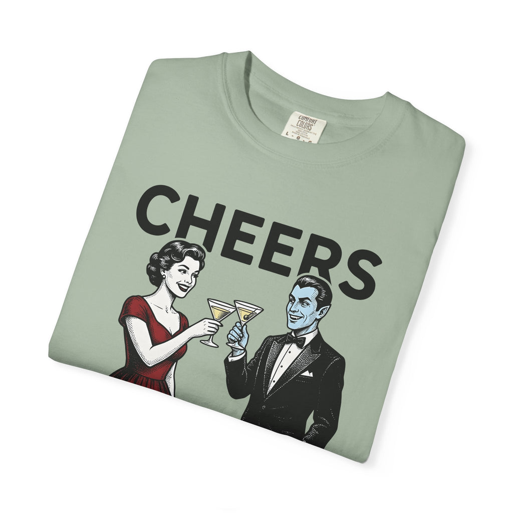 Vampire Duo T-Shirt Halloween Event Gift Women Antique T-Shirt Vampire Couple T-Shirt Horror Fan Spooky T-Shirt Party Graphic Old School Wine Glass