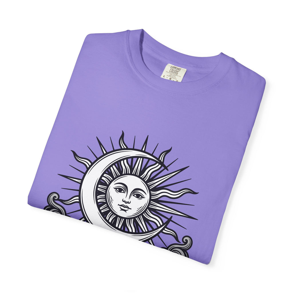 Sun Moon Boho Chic Astrology Gift Sketch Celestial Body Bohemian Enthusiast Drawing Astrology T-Shirt
