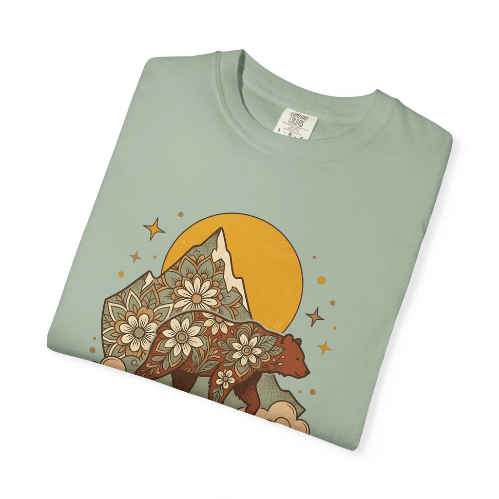 Flower Bear T-Shirt Boho Chic Outdoors Gift Women Hippie T-Shirt Teddy Bear T-Shirt Bohemian Fan Psychedelic T-Shirt Nature Graphic Retro Hill