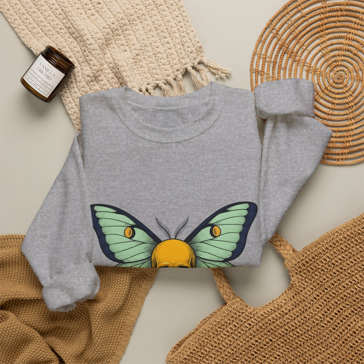 Skull Butterfly Sweatshirt Boho Chic Emo Gift Women Blackwork Sweatshirt Sugar Skull Sweatshirt Bohemian Fan Tattoo Sweatshirt Gothic Graphic Classic Moth