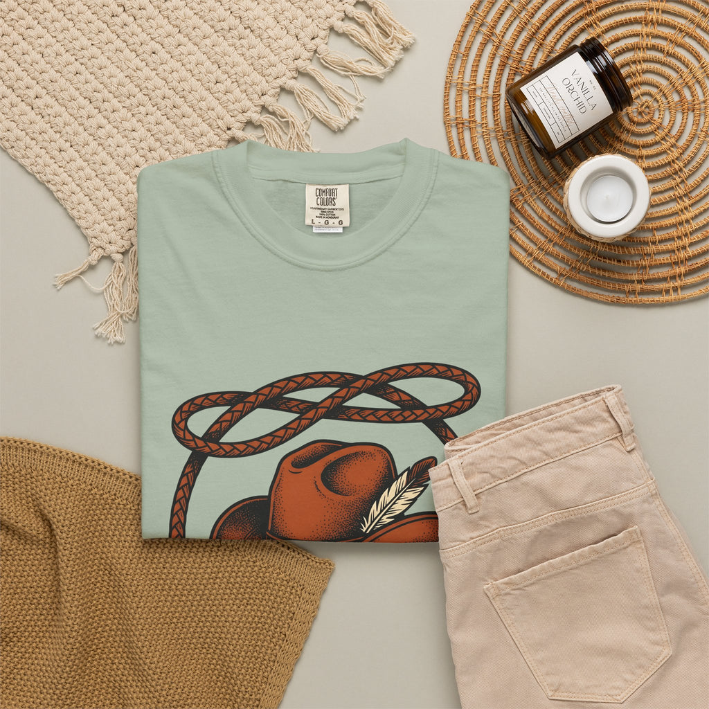 Rancher Hat T-Shirt Cowgirl Rodeo Gift Women Antique T-Shirt Cowboy Hat T-Shirt Cowgirl Fan Western T-Shirt Rodeo Graphic Traditional Cord T-Shirt