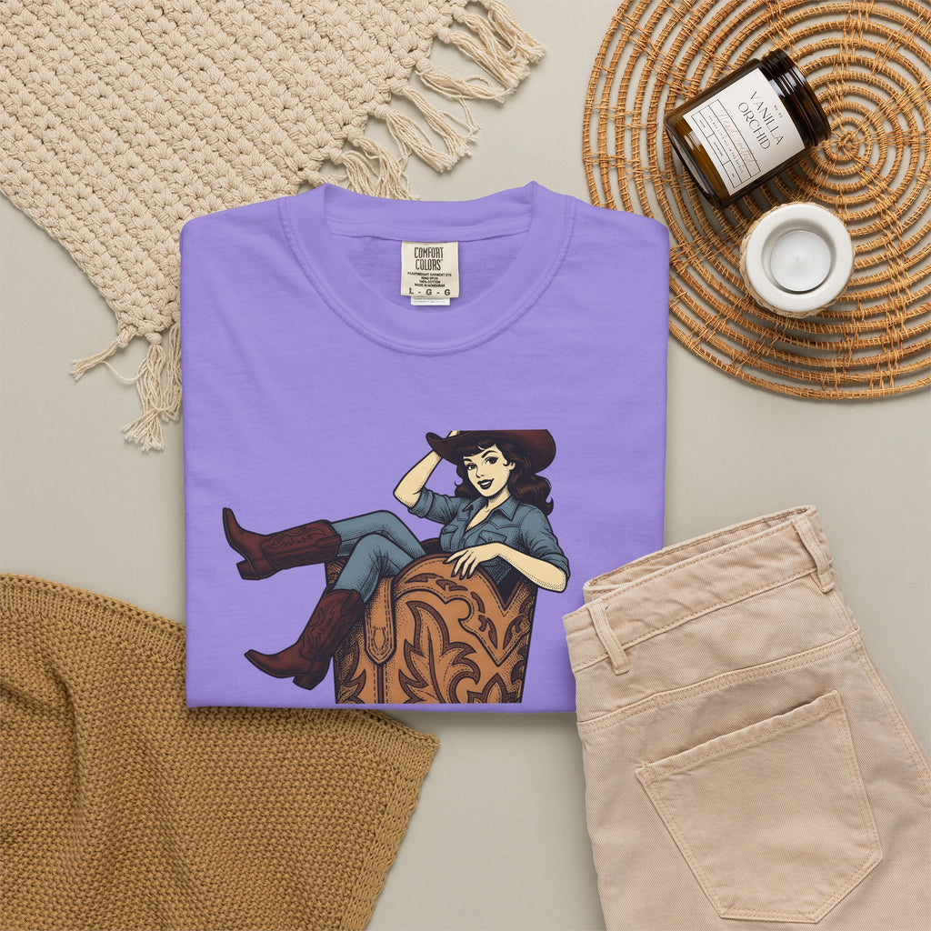 Cowgirl Boot Cowgirl Rodeo Gift Retro Boot Cowgirl Fan Western Rodeo Hand Drawn Hat T-Shirt
