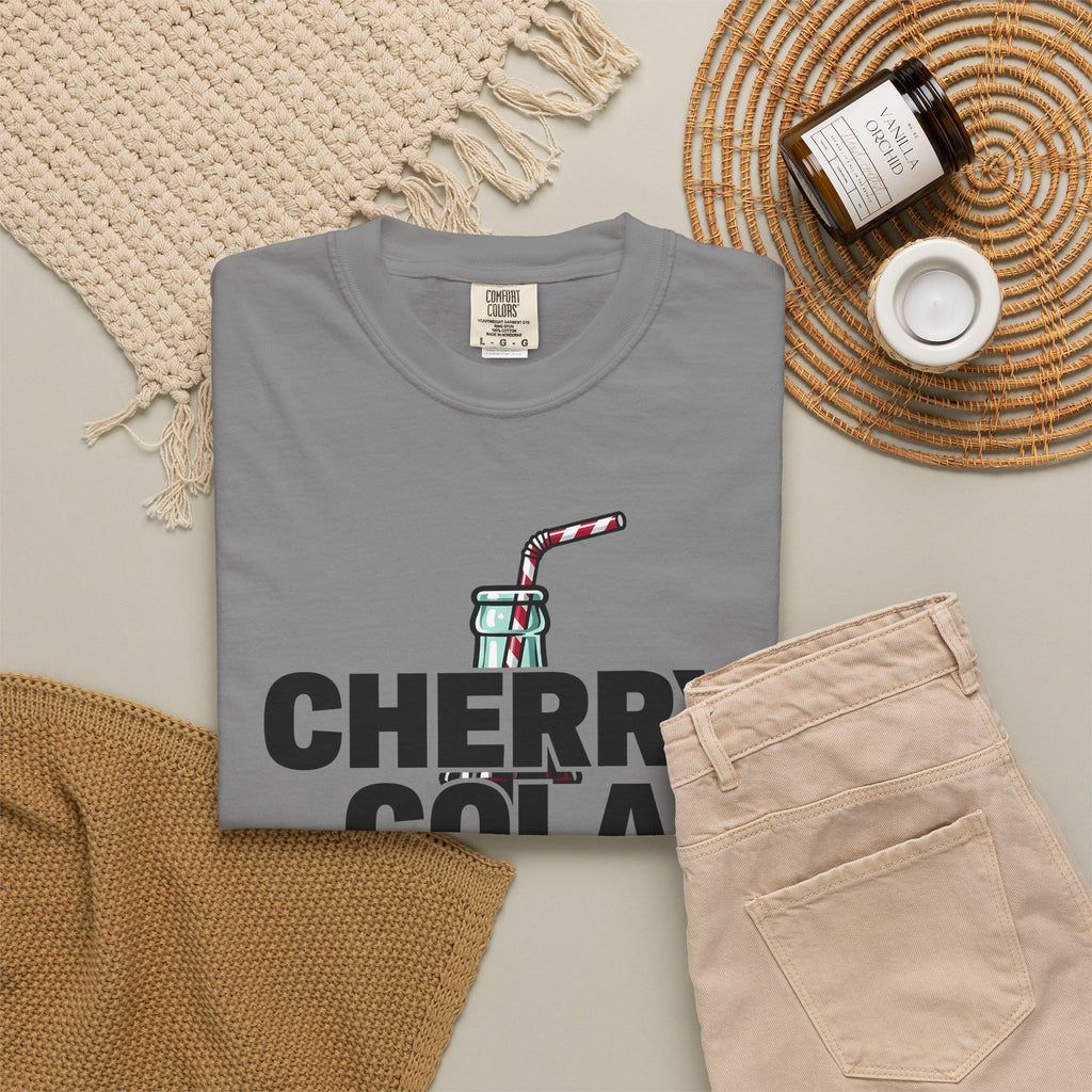 Soda Bottle T-Shirt Drinks Vintage Gift Women Bold T-Shirt Bottle T-Shirt Beverage Fan Graphic Design Retro Striped Straw T-Shirt