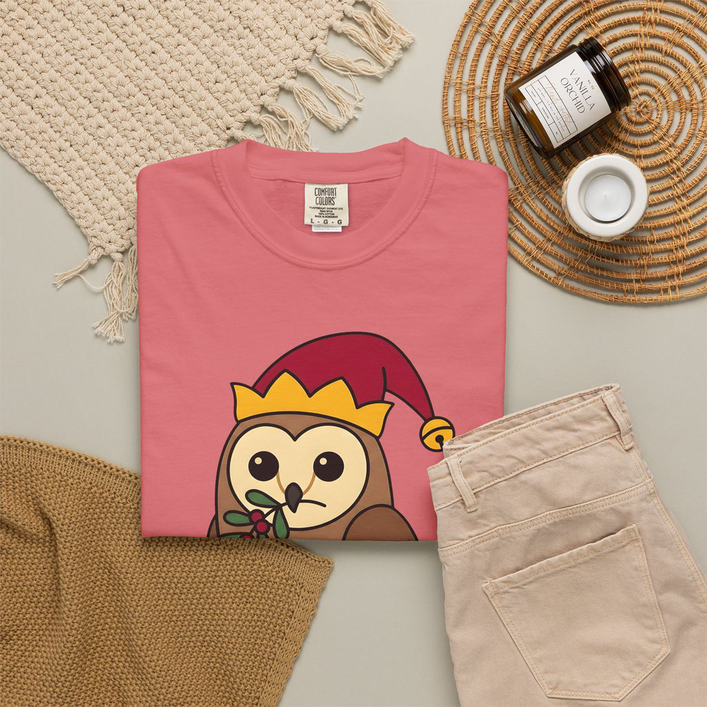 Owl Print T-Shirt Christmas Fauna Gift Women Playful T-Shirt Owl T-Shirt Christmas Fan Hoot Graphic Wildlife Illustration Fun Pine T-Shirt