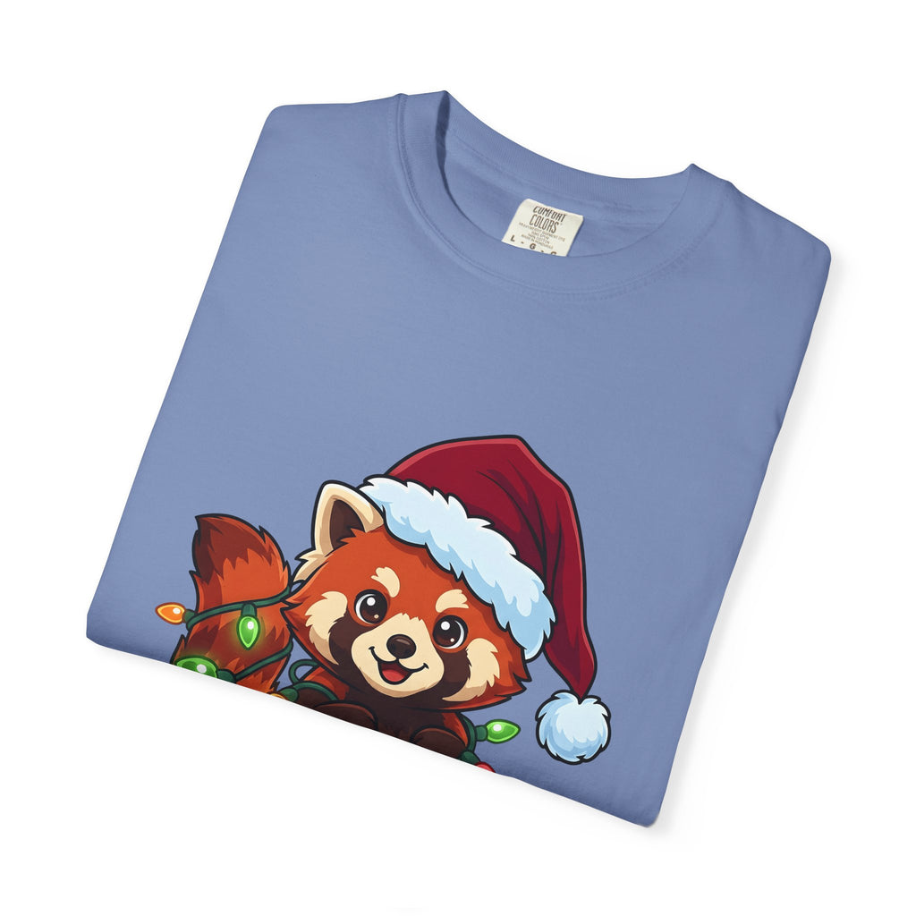 Red Panda Animals Festive Gift Chibi Panda Wildlife Fan Cartoon Holiday Animated Xmas Lights T-Shirt