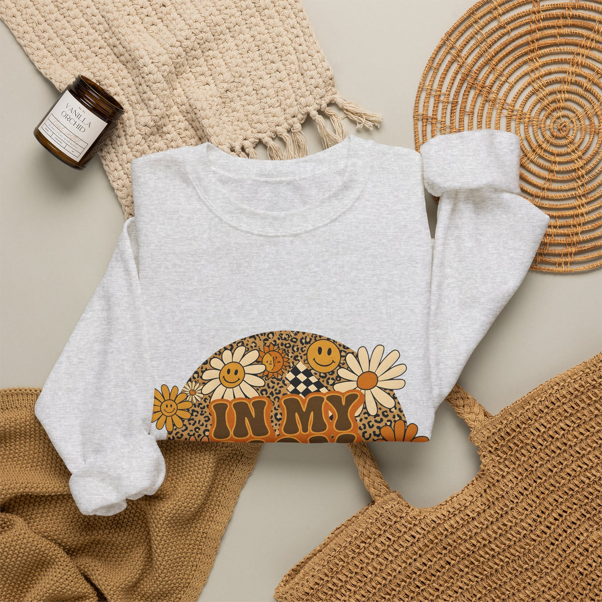 Smiley Flowers Sweatshirt Moms Aesthetic Gift Women Boho Sweatshirt Happy Face Sweatshirt Motherhood Enthusiast Hippie Sweatshirt Visual Design Retro Leopard