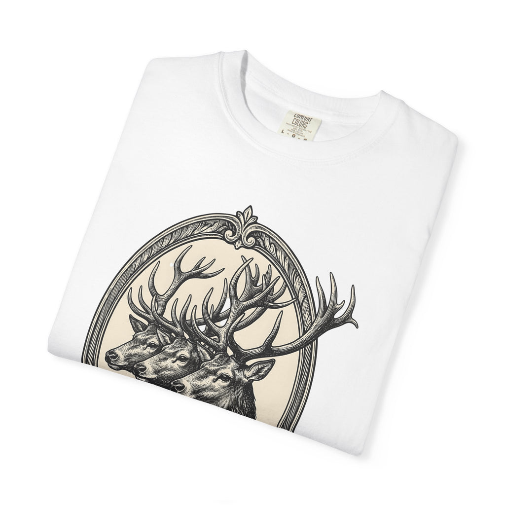 Stag Trio Boho Chic Nature Gift Vintage Deer Bohemian Fan Retro Wilderness Hand Drawn T-Shirt