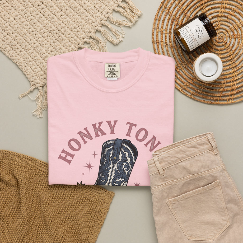 Leather Boot T-Shirt Cowgirl Equine Gift Women Hand Drawn T-Shirt Boot T-Shirt Cowgirl Fan Illustrated T-Shirt Horse Graphic Country Blossom T-Shirt
