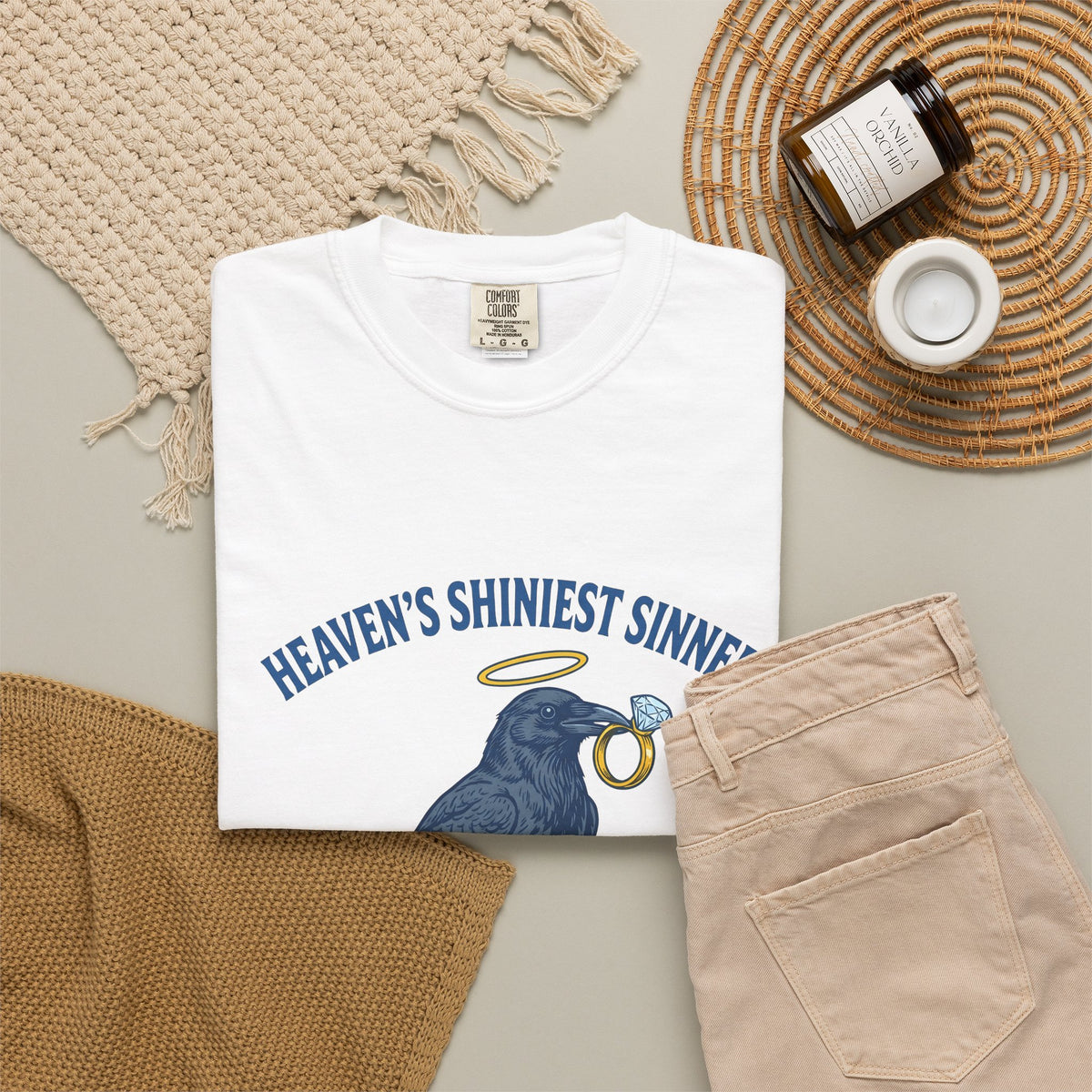 Raven Halo T-Shirt Funny Animal Gift Women Vintage T-Shirt Crow T-Shirt Humor Fan Retro T-Shirt Creature Graphic Hand Drawn Diamond Ring T-Shirt