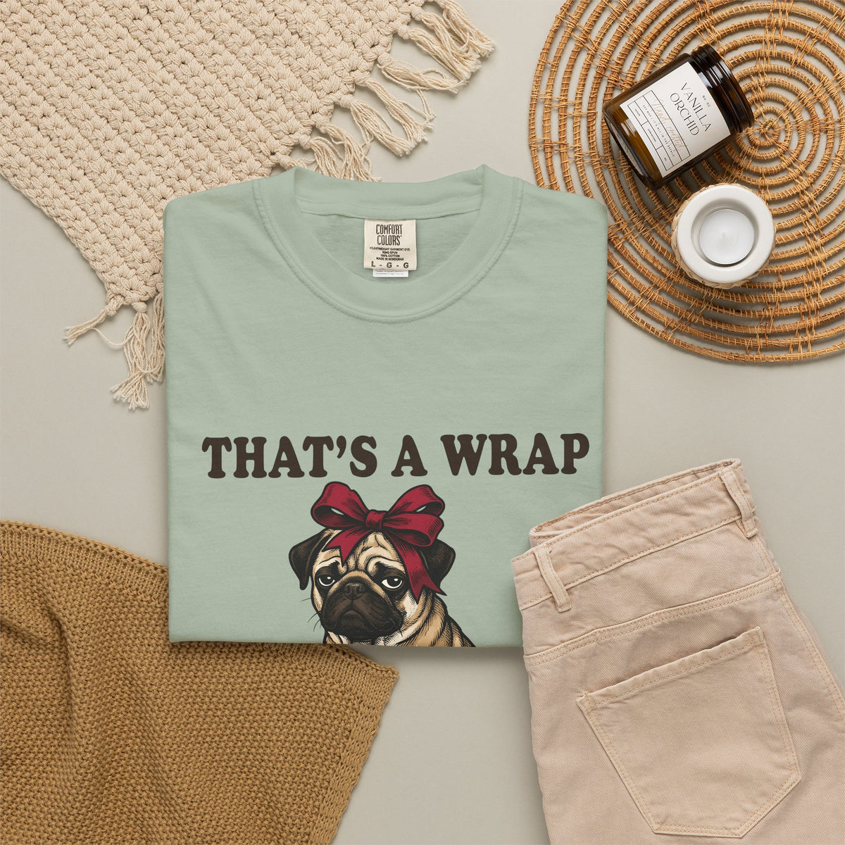 Pug Dog T-Shirt Christmas Pet Gift Women Vintage T-Shirt Puggle T-Shirt Xmas Fan Retro T-Shirt Animal Graphic Hand Drawn Gift Bow T-Shirt