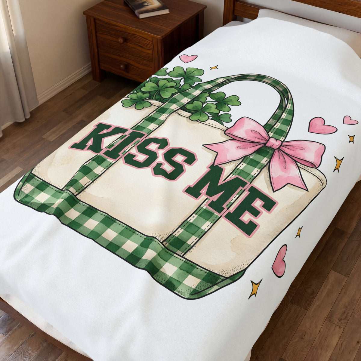 Clover Blanket Blanket St Patrick's Day Celebration Gift Women Paint Blanket Tote Blanket Shamrock Fan Painted Blanket Party Graphic Sketch Pink