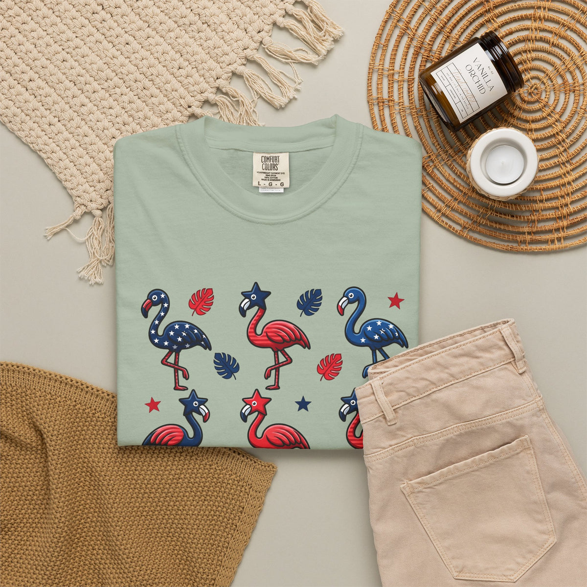Flag Flamingo T-Shirt 4th Of July Holiday Gift Women Cartoonish T-Shirt Flamingo T-Shirt Independence Day Fan Retro T-Shirt Celebration Graphic Old