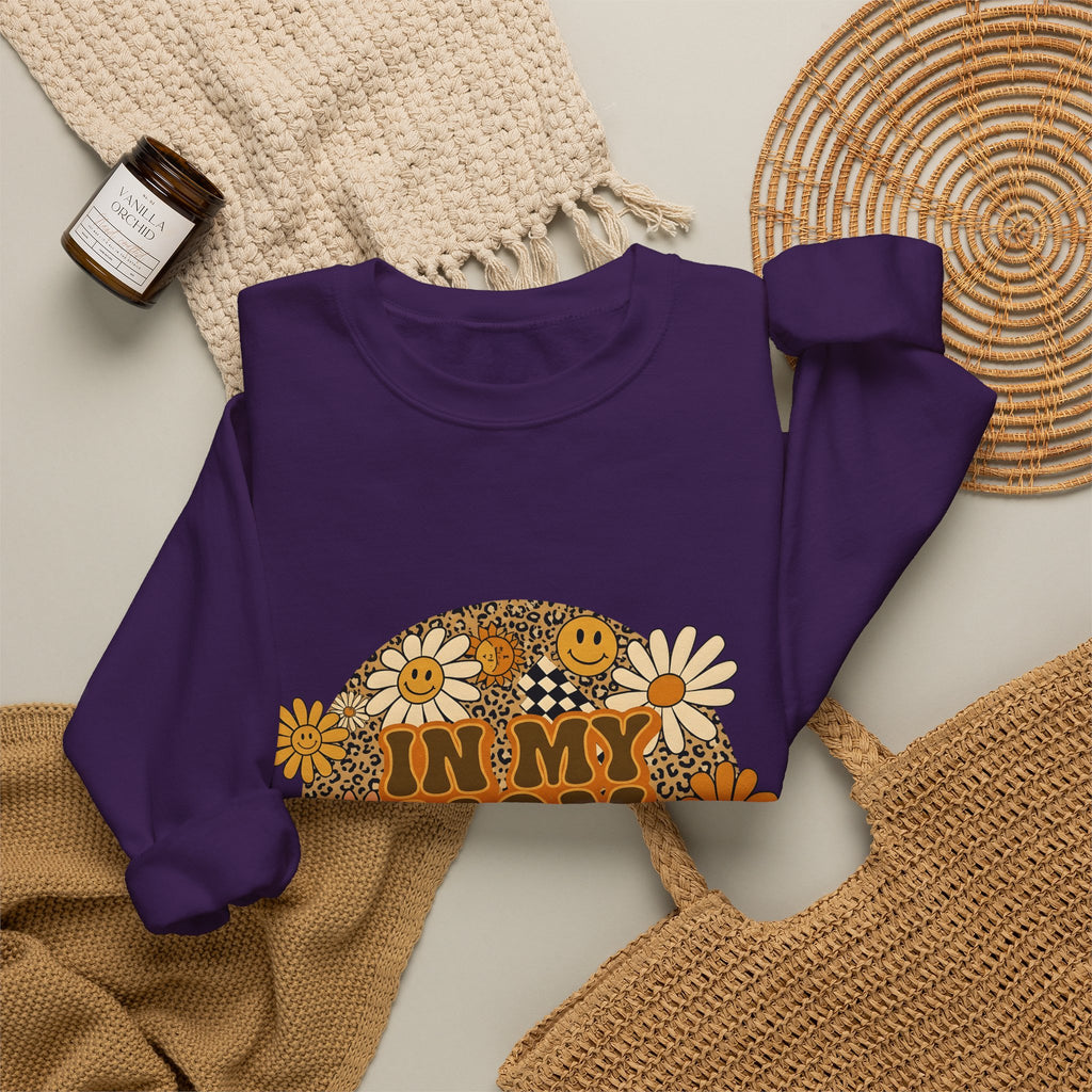 Smiley Flowers Sweatshirt Moms Aesthetic Gift Women Boho Sweatshirt Happy Face Sweatshirt Motherhood Enthusiast Hippie Sweatshirt Visual Design Retro Leopard