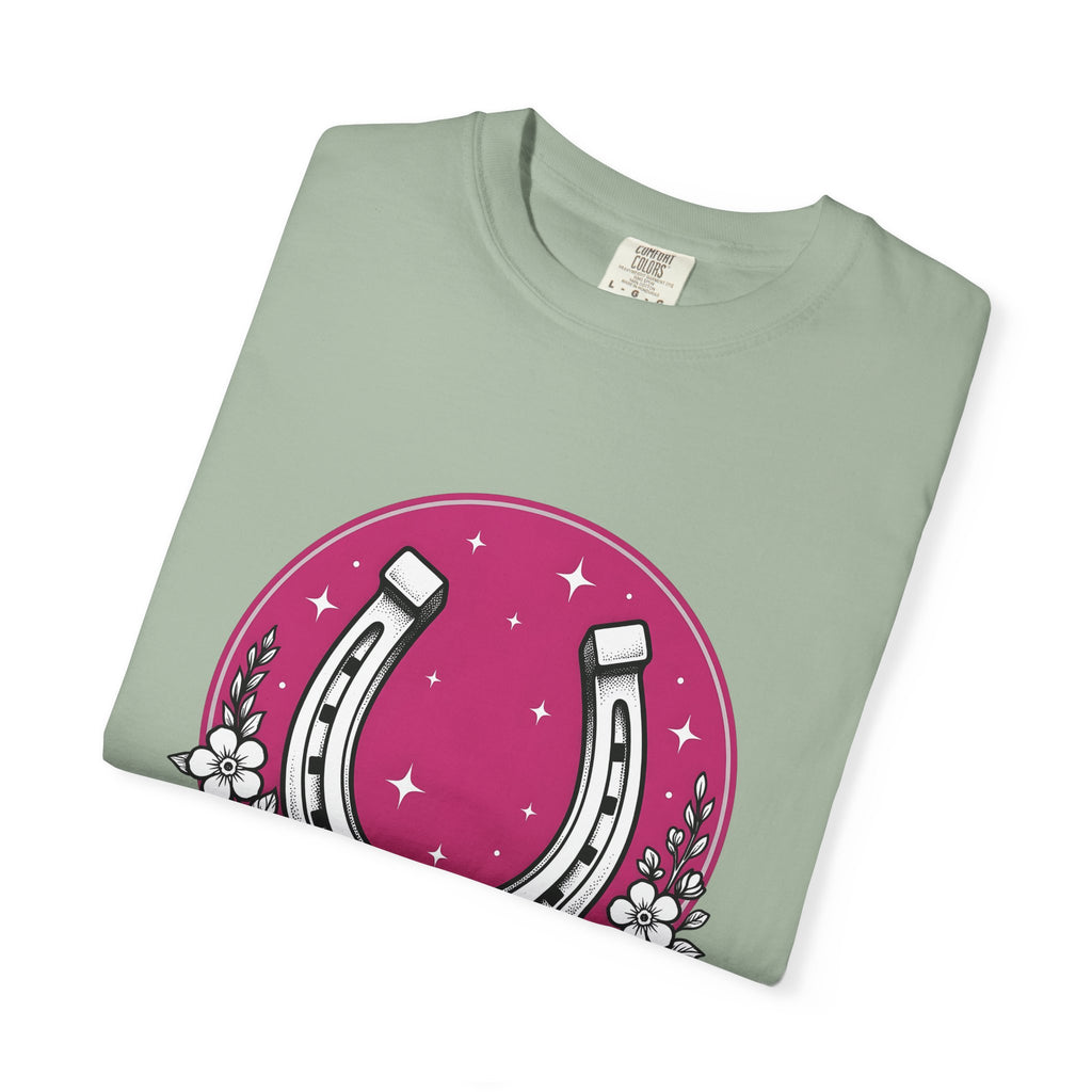 Horseshoe Blossom T-Shirt Cowgirl Ranch Gift Women Hippie T-Shirt Texas Wildflower T-Shirt Rodeo Fan Western T-Shirt Farm Graphic Antique Twinkle