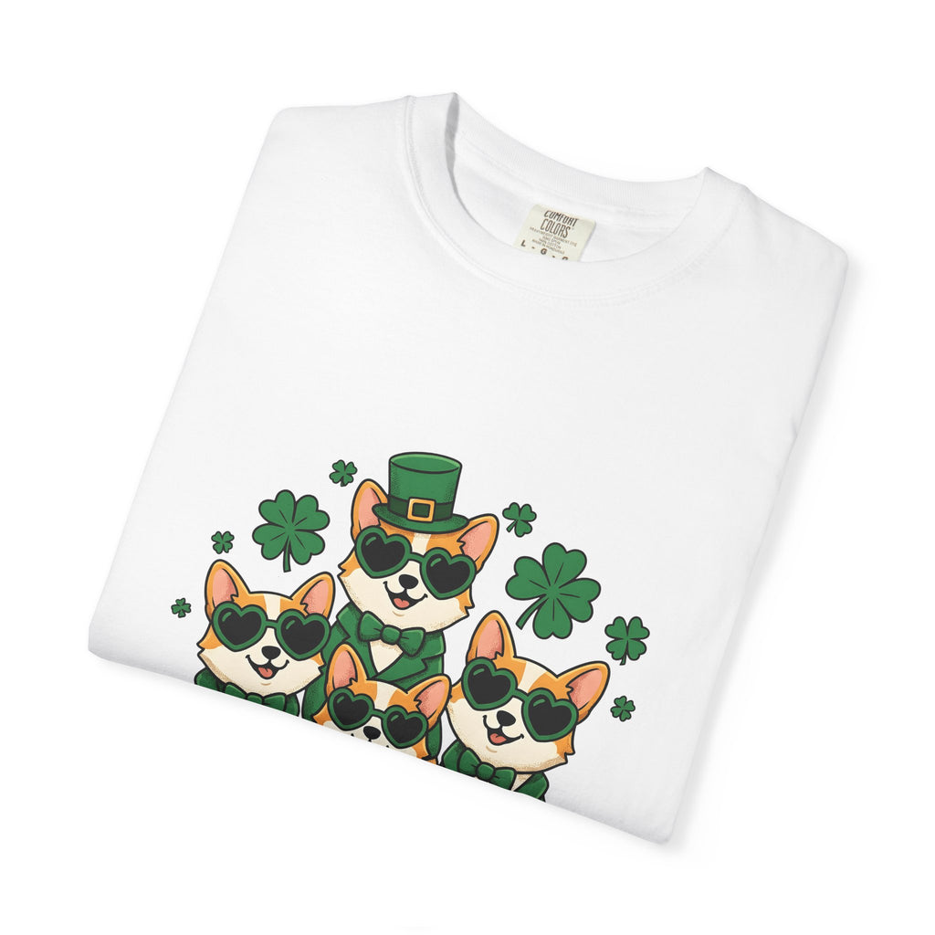 Corgi Puppies T-Shirt St Patrick's Day Pet Owner Gift Women Comic T-Shirt Puppy T-Shirt Shamrock Fan Cartoon T-Shirt Dog Mom Graphic Chibi Clover