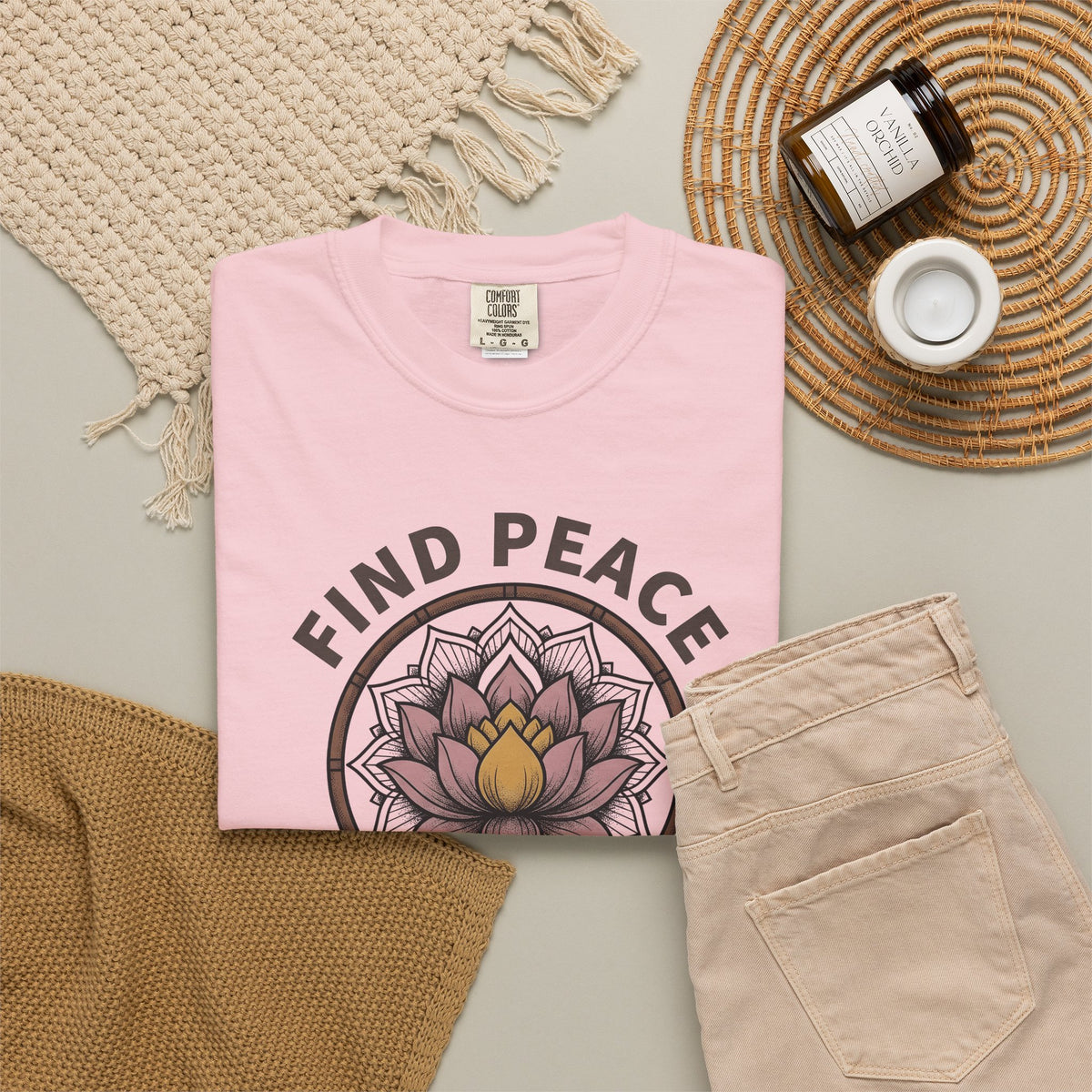 Lotus Dreamcatcher T-Shirt Boho Chic Meditation Gift Women Geometric T-Shirt Dreamcatcher T-Shirt Bohemian Enthusiast Geometric T-Shirt Mindfulness