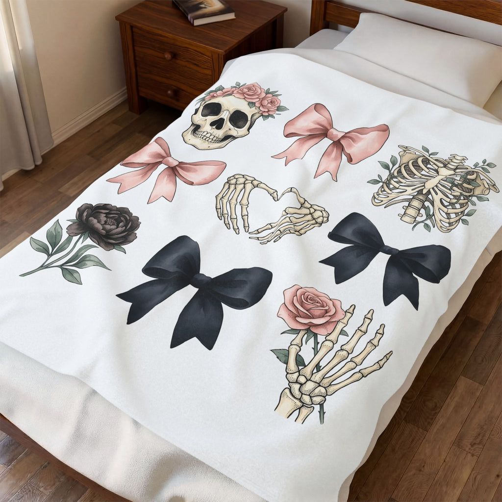 Skull Flower Halloween Dark Gift Watercolor Sugar Skull Horror Fan Gothic Dark Retro Bony Blanket