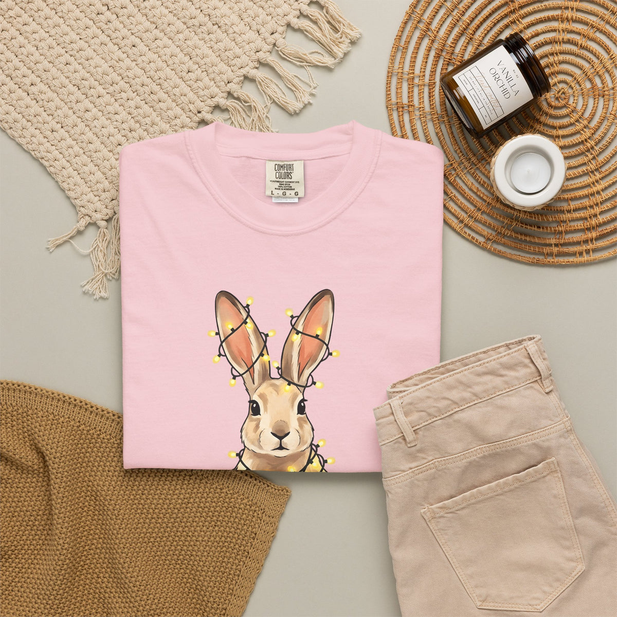 Bunny T-Shirt Animals Holiday Gift Women Cute T-Shirt Rabbit T-Shirt Pet Fan Cute T-Shirt Christmas Graphic Hand Drawn String Lights T-Shirt