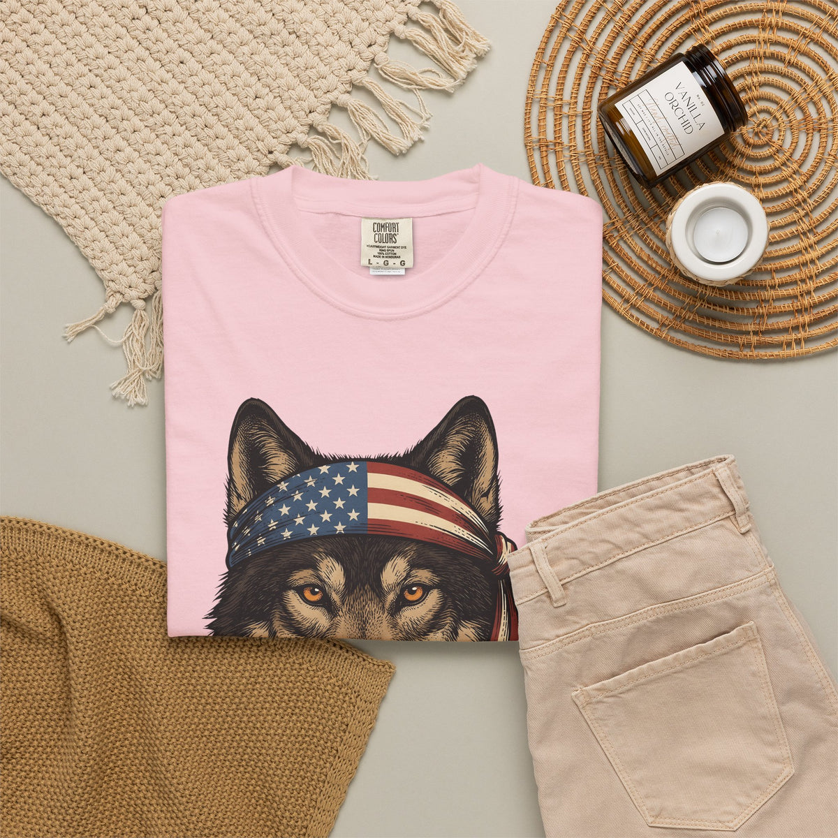 Wolf Face T-Shirt 4th Of July Wildlife Gift Women Retro T-Shirt Lupine T-Shirt Independence Day Fan Vintage T-Shirt Animal Graphic Sketch Flag