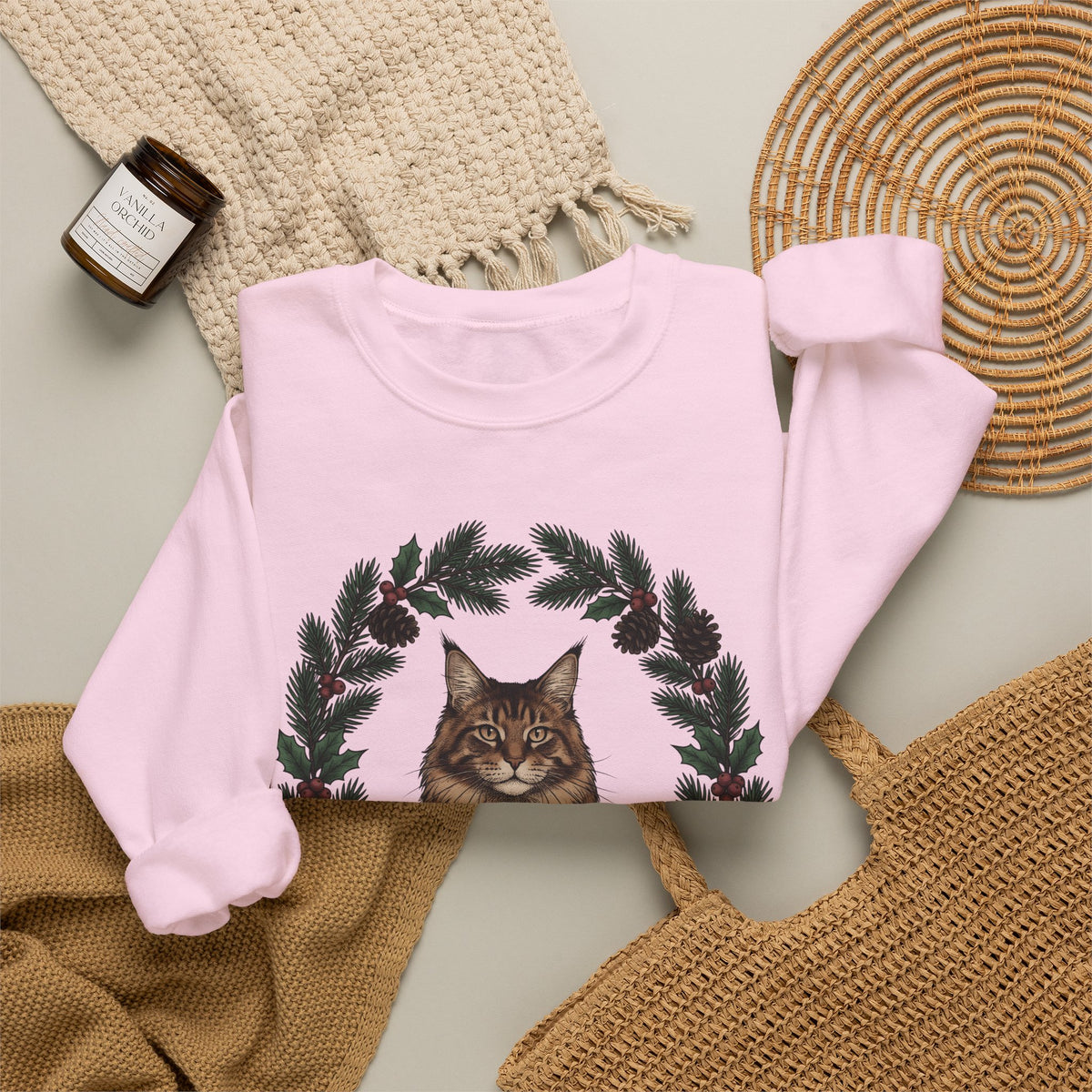 Maine Coon Kitten Sweatshirt Cat Holiday Gift Women Floral Sweatshirt Kitten Sweatshirt Cat Fan Fancy Sweatshirt Christmas Graphic Retro Pine Twigs Sweatshirt